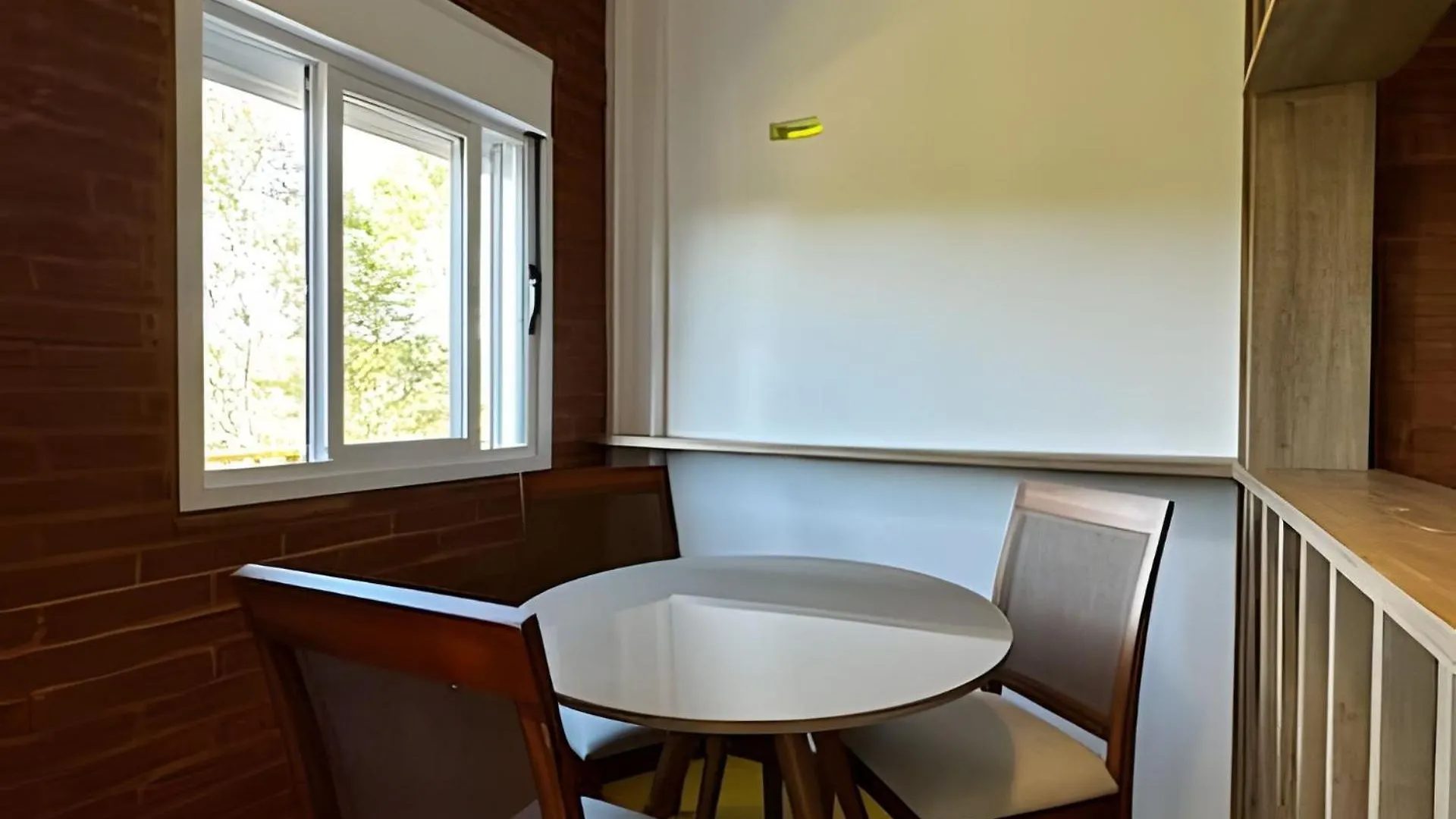 Suites Saint Louis - Conforto Do Lado Do Centro Turistico Campos do Jordão Apartamento