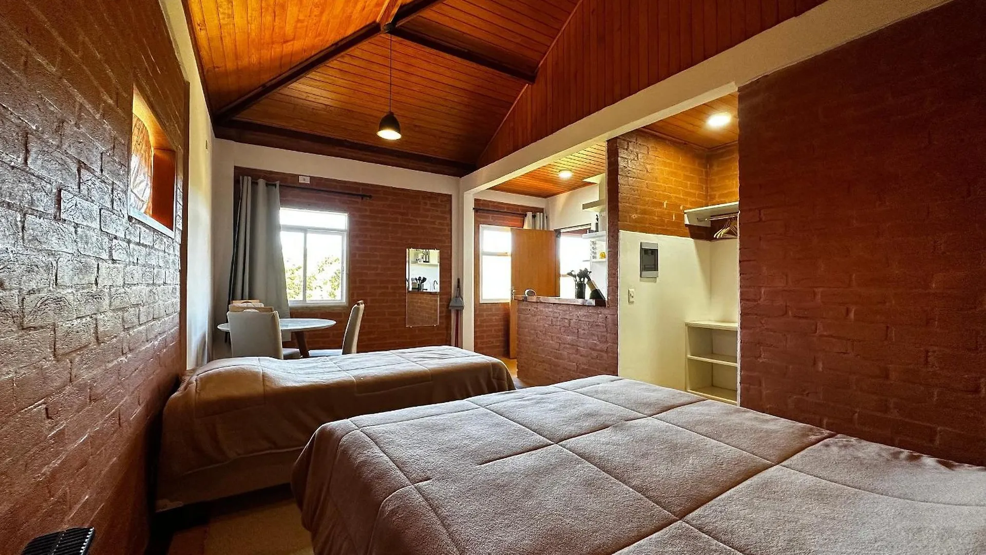 Suites Saint Louis - Conforto Do Lado Do Centro Turistico Campos do Jordão Apartamento