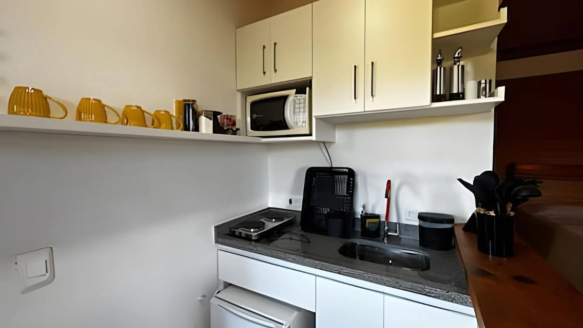 Suites Saint Louis - Conforto Do Lado Do Centro Turistico Campos do Jordão アパート