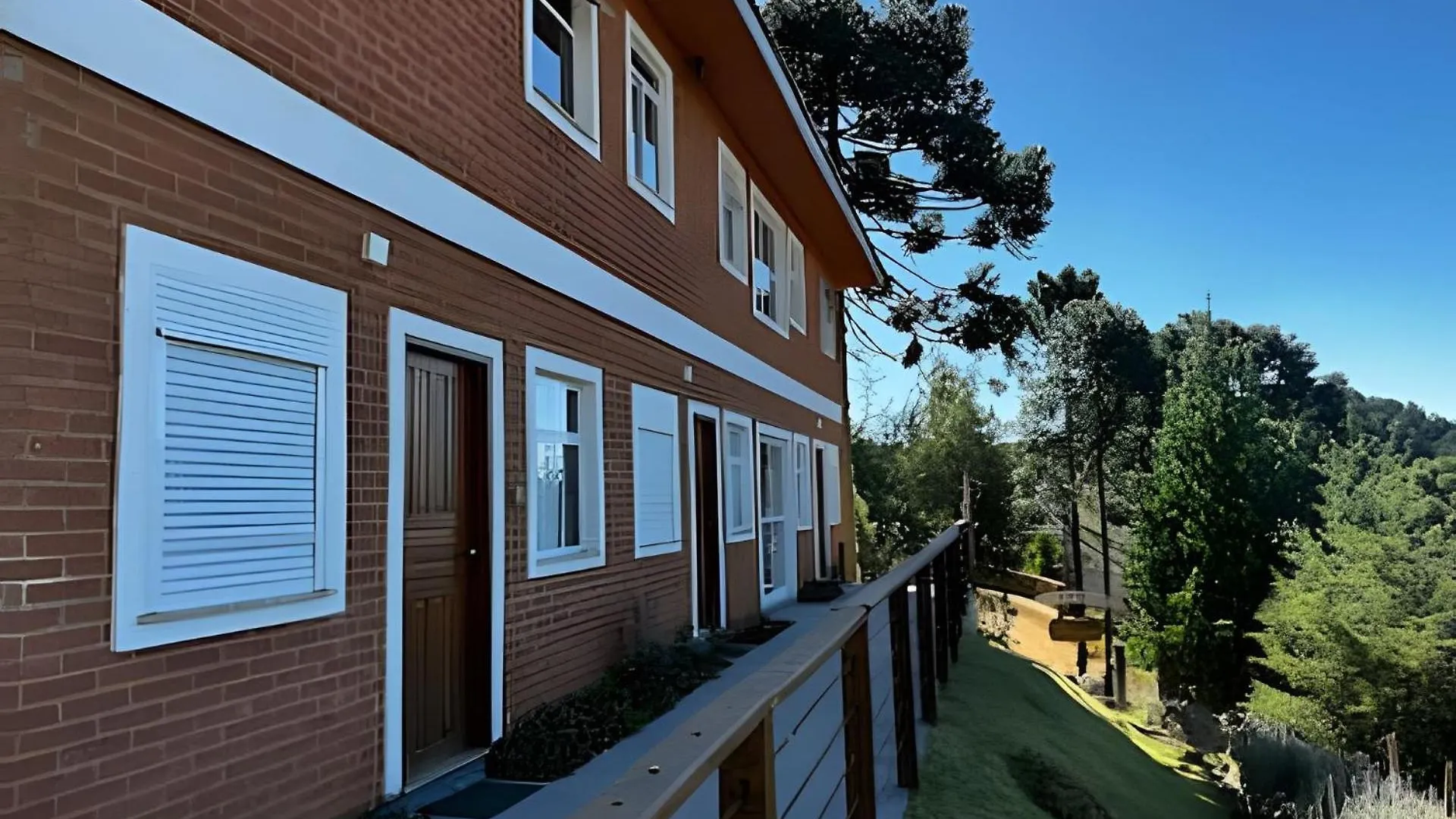 Suites Saint Louis - Conforto Do Lado Do Centro Turistico Campos do Jordão